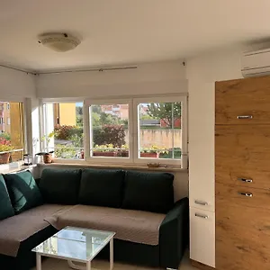 https://villa-istriana-liznjan.in-istria.net